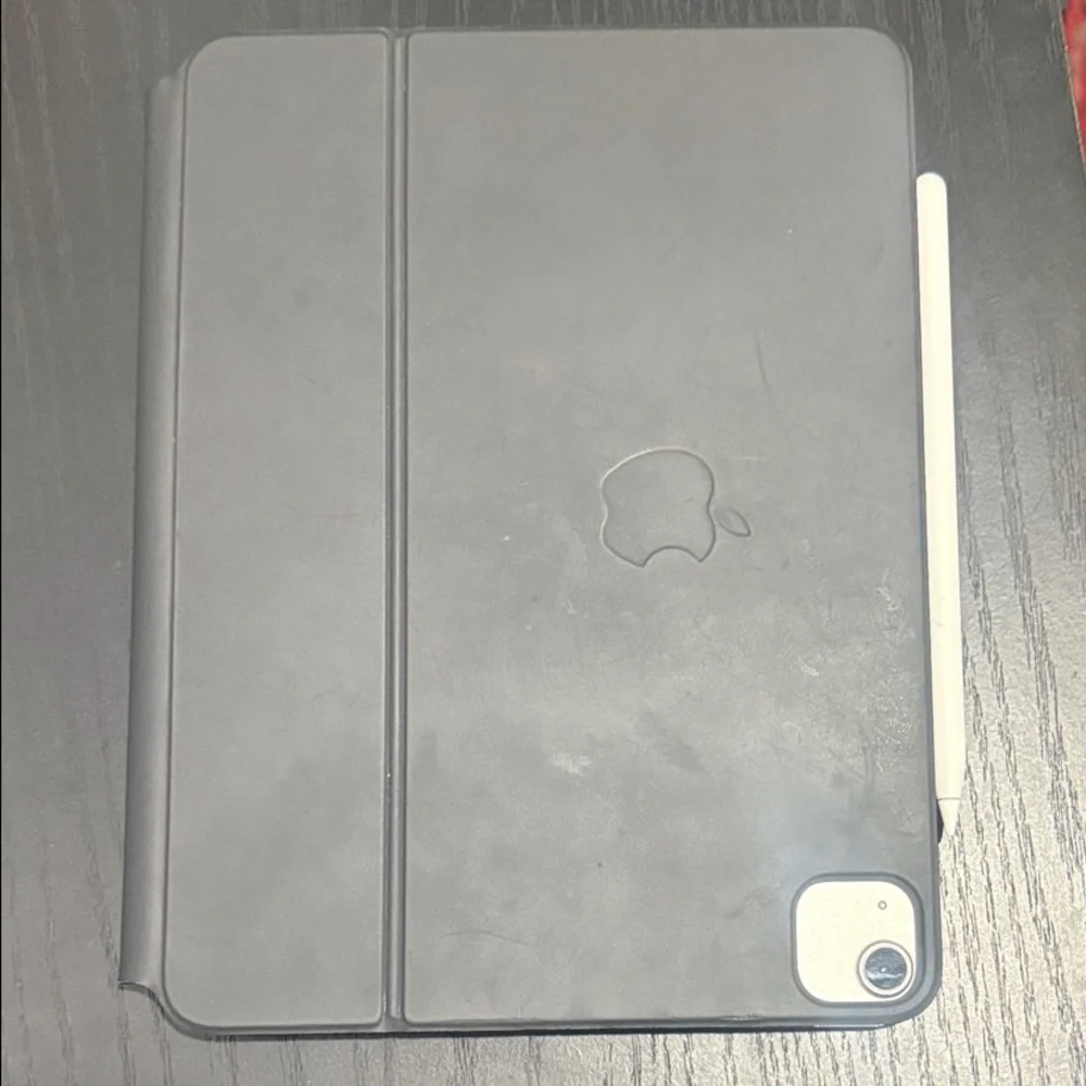 iPad Air with Apple Pencil(new) and Apple Smart Folio Case. Everything works.